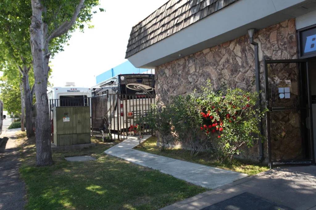 Slide from swiper_images_13